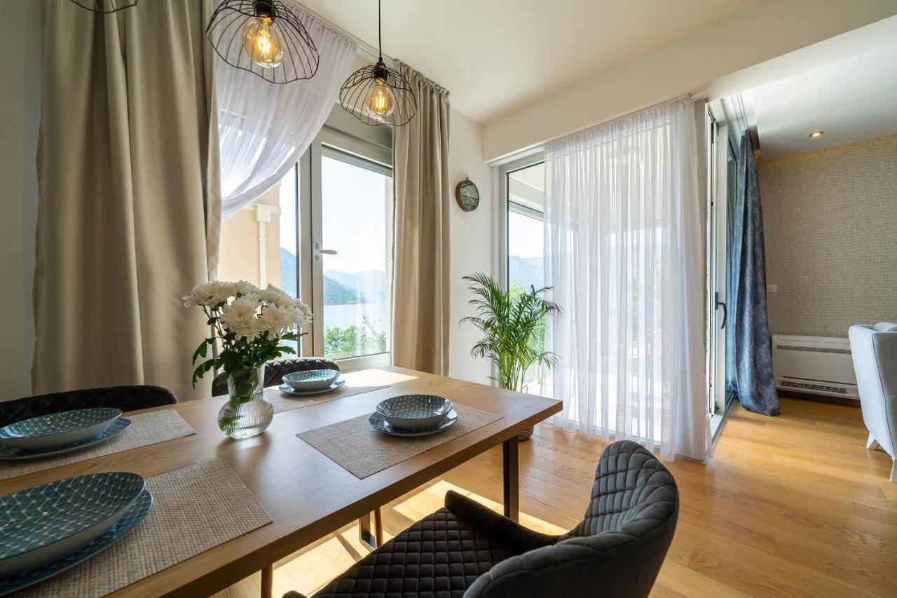 Luxury Dream View Apartment Cattaro Esterno foto