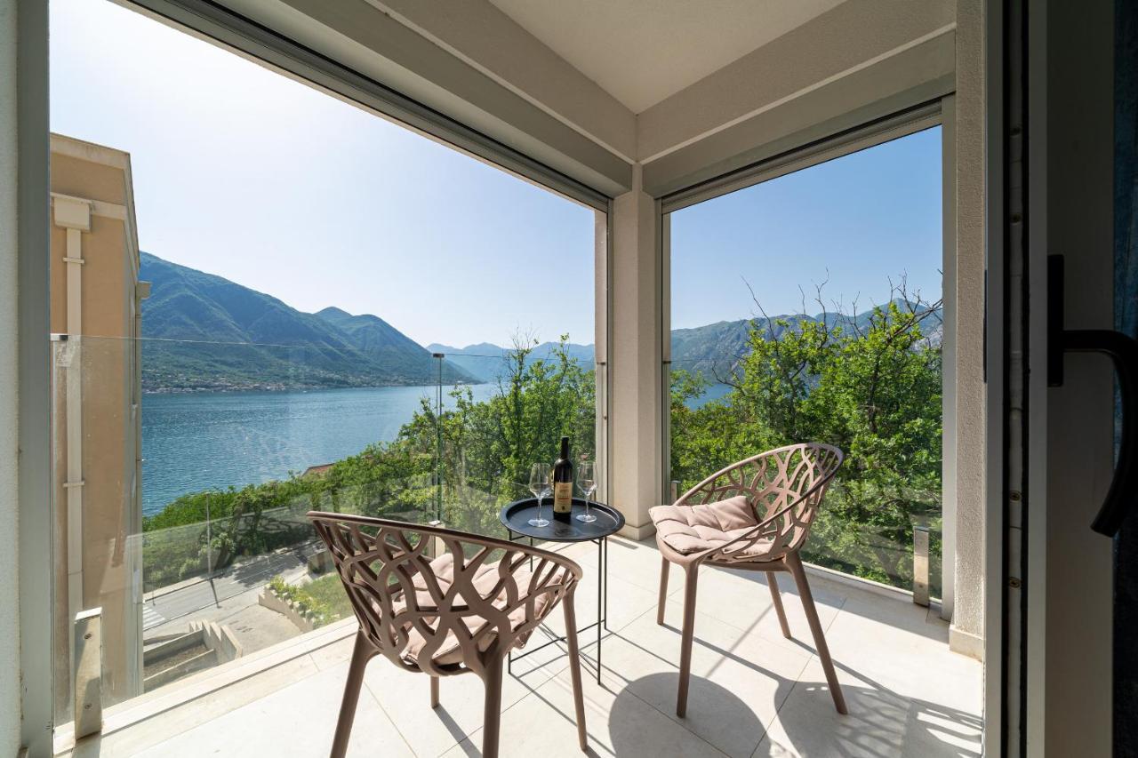 Luxury Dream View Apartment Cattaro Esterno foto