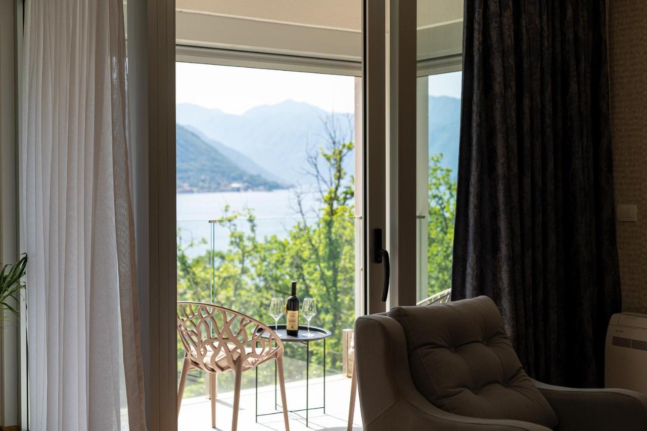 Luxury Dream View Apartment Cattaro Esterno foto