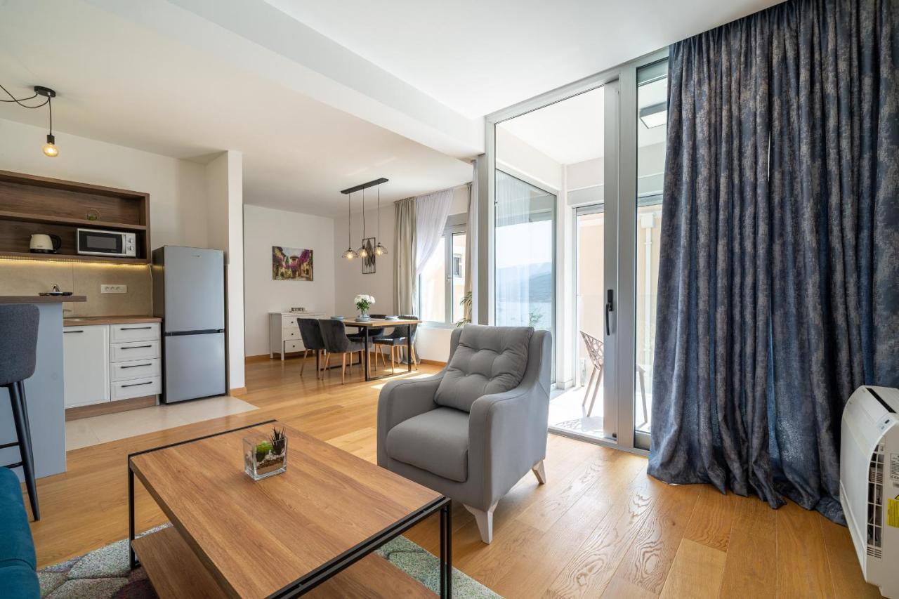 Luxury Dream View Apartment Cattaro Esterno foto